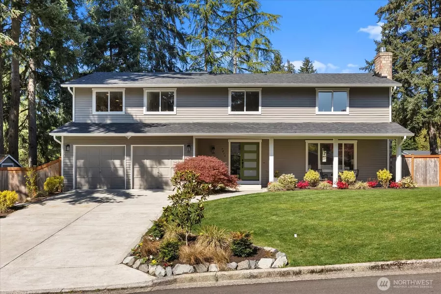 7016 NE 138th ST, Kirkland, WA 98034