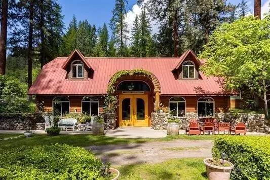 Kettle Falls, WA 99141,3725 Vineyard WAY