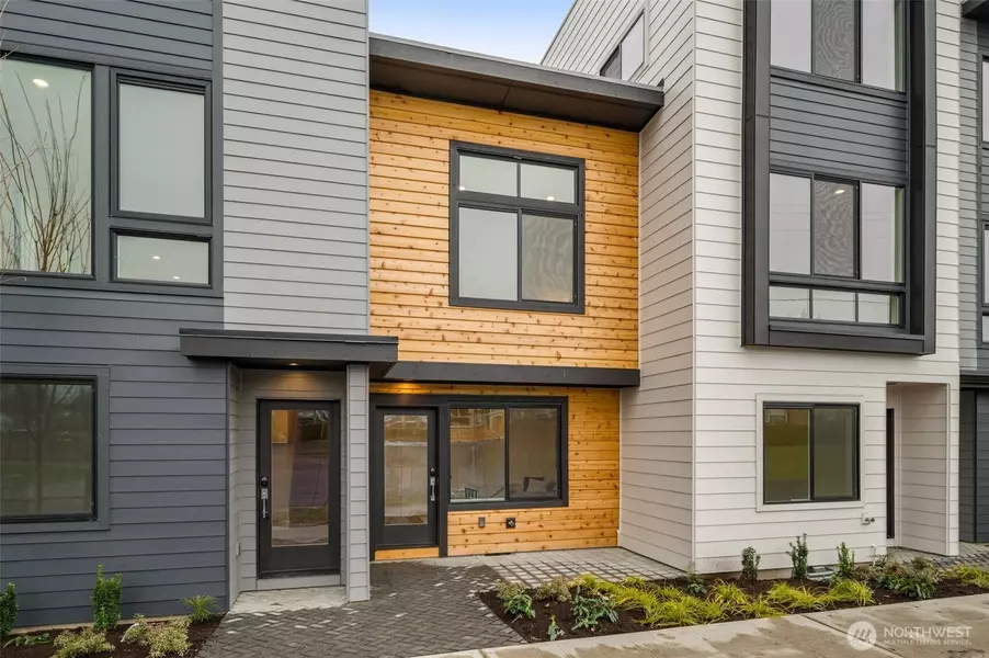 9221 B 14th AVE NW, Seattle, WA 98117