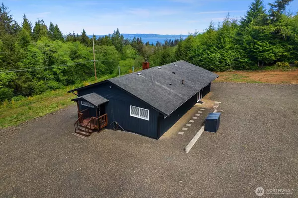 889 State Route 105, Aberdeen, WA 98520
