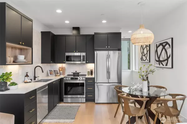 Seattle, WA 98144,3205 B 37th PL S