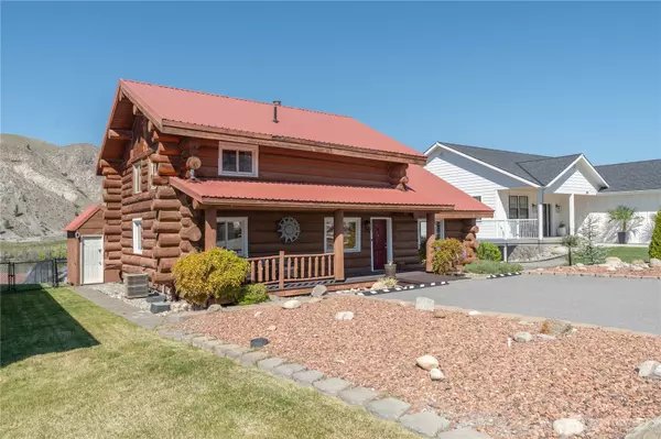 215 W Marine View PL, Orondo, WA 98843