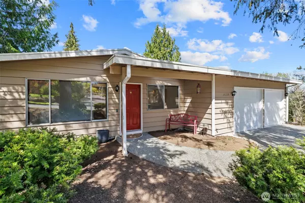 16128 NE 57th ST, Redmond, WA 98052