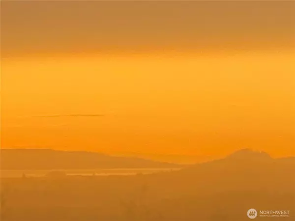 Mount Vernon, WA 98274,20555 Benson Ridge LN