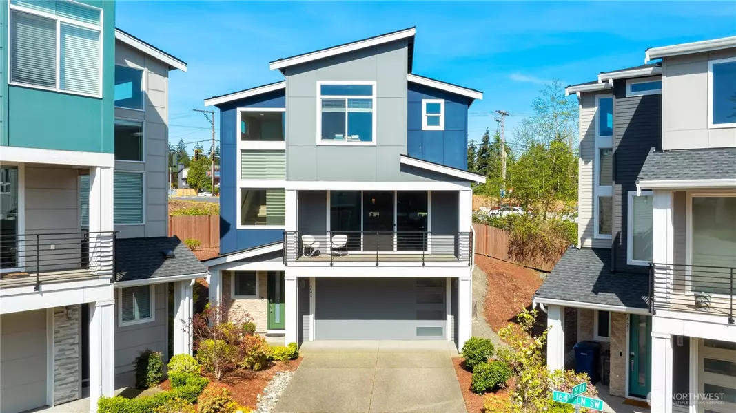16408 35th PL W, Lynnwood, WA 98037