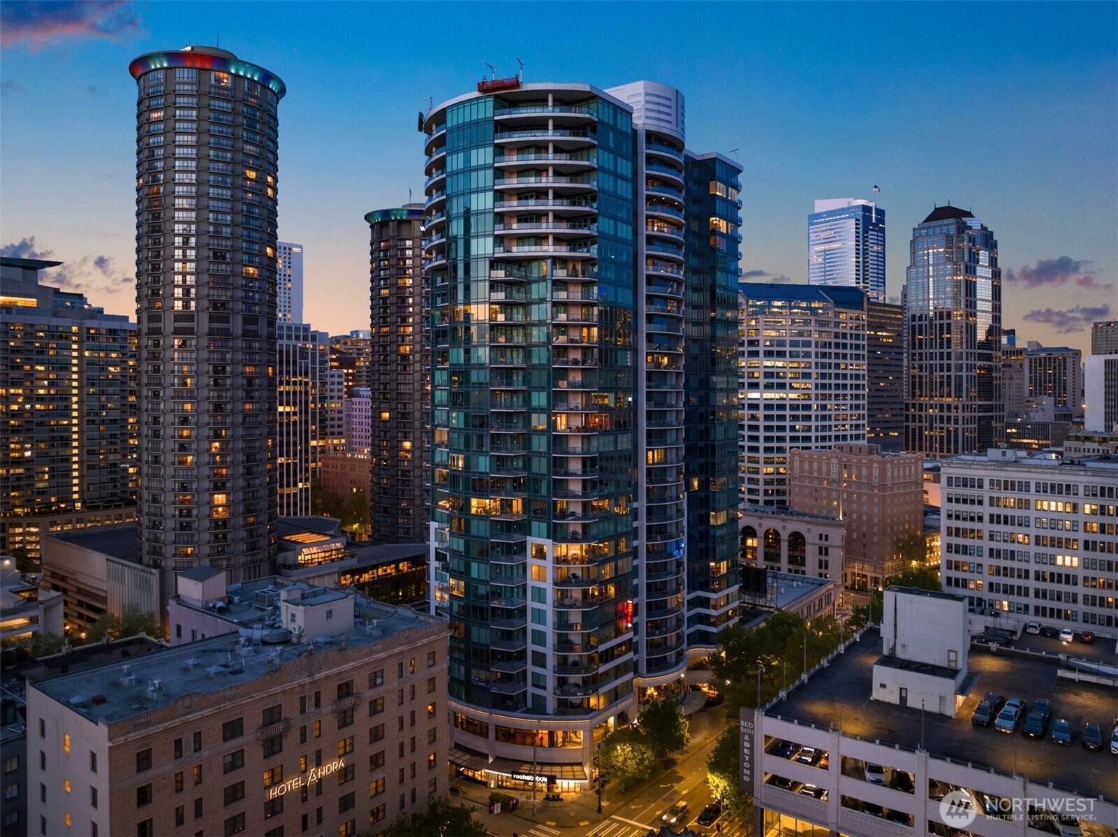 1920 4th AVE #2202, Seattle, WA 98101