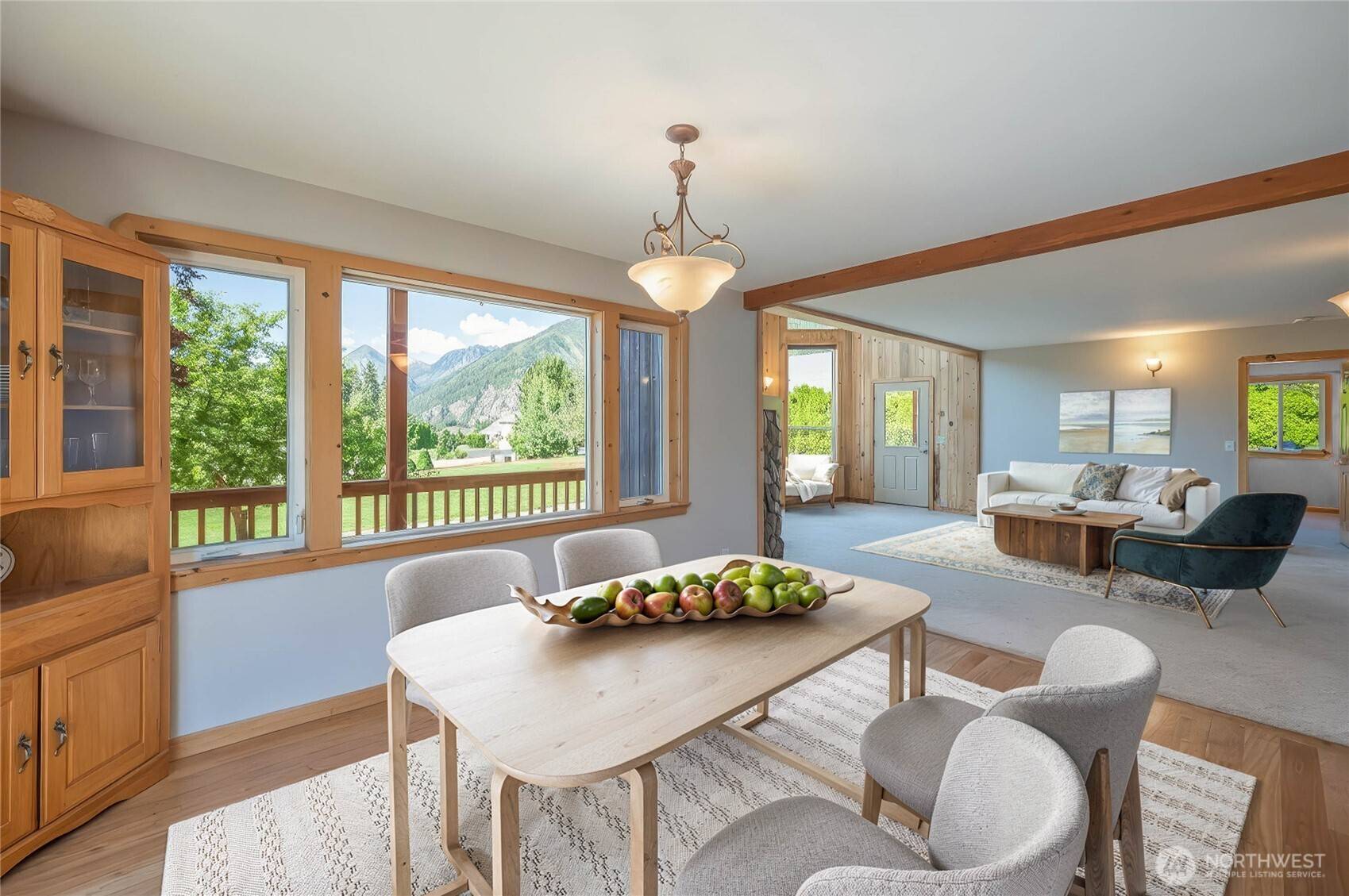 Leavenworth, WA 98826,12160 Emig DR