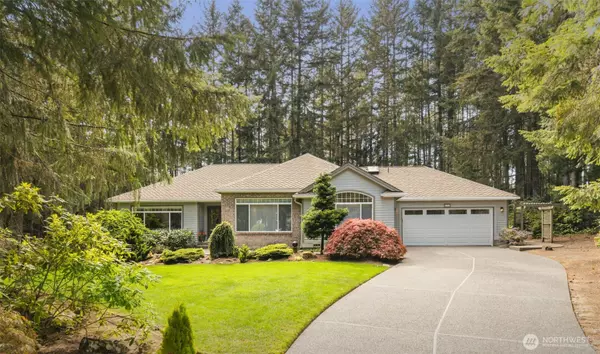 5730 NW Londonderry LOOP, Bremerton, WA 98312