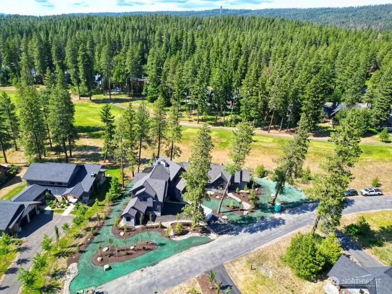 221 Tipple Hill LOOP, Cle Elum, WA 98922