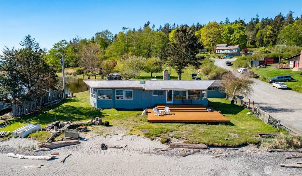 458 Davis Beach RD, Decatur Island, WA 98221