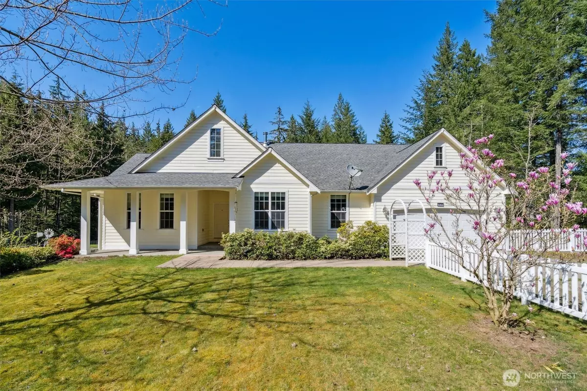 Seabeck, WA 98380,16792 NW One Mile RD