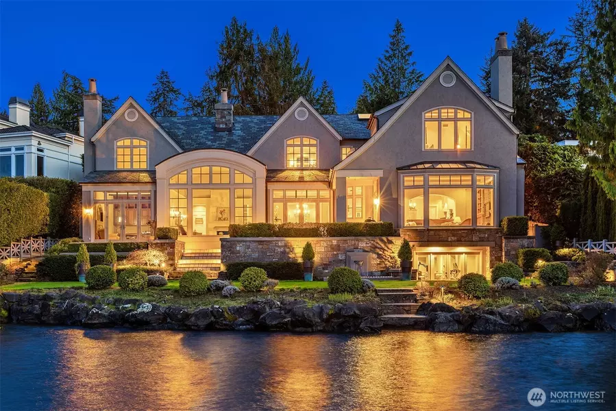 1628 72nd AVE SE, Mercer Island, WA 98040