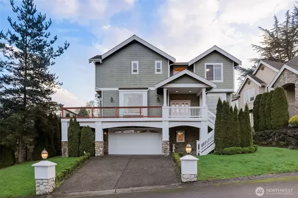 17411 NE 39th CT NE, Redmond, WA 98052