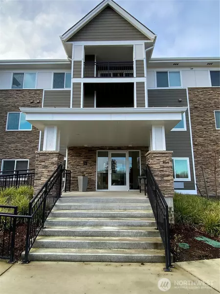 3803 17th ST SW #207, Puyallup, WA 98373