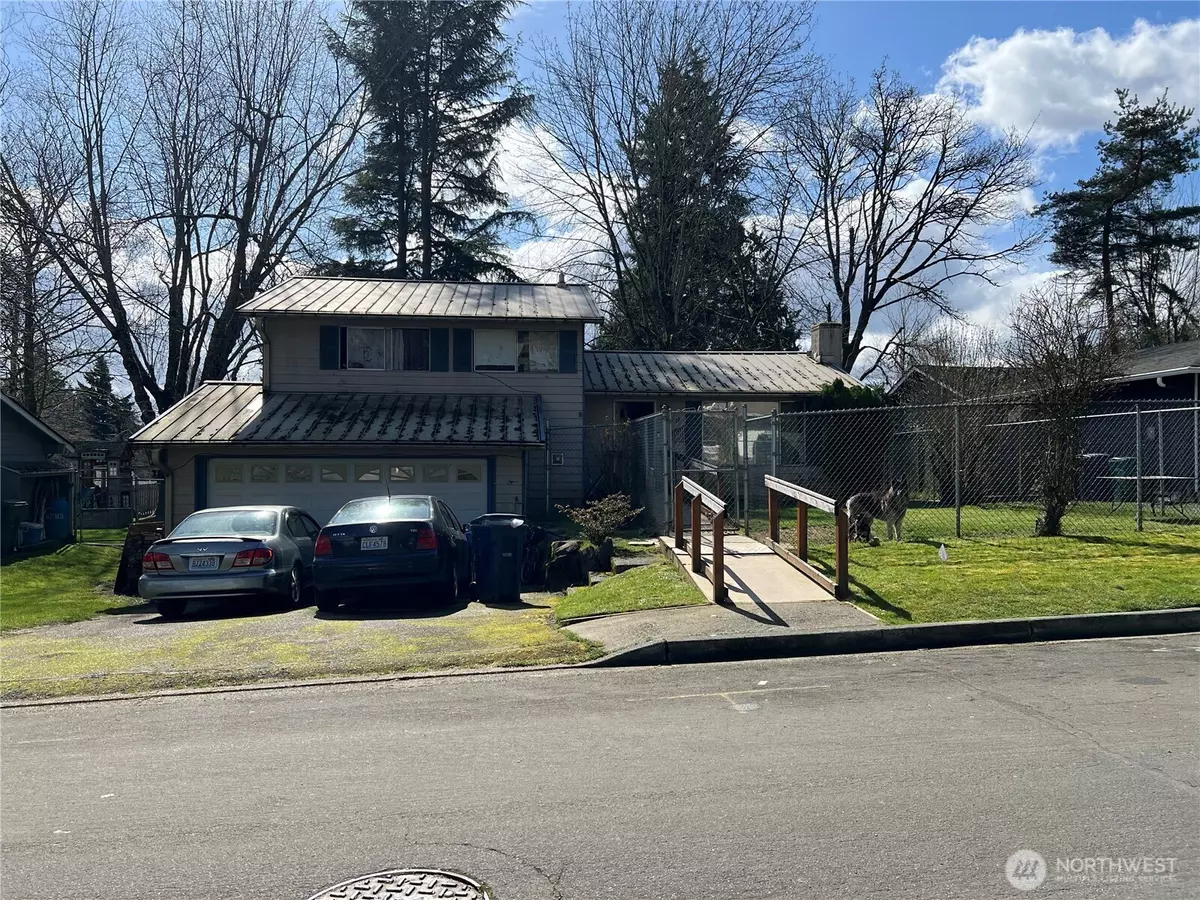 Kirkland, WA 98034,9419 NE 126th