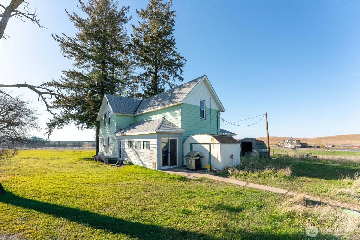 3514 E Watt RD, Spangle, WA 99031
