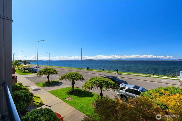 1502 Alki AVE SW #201, Seattle, WA 98116