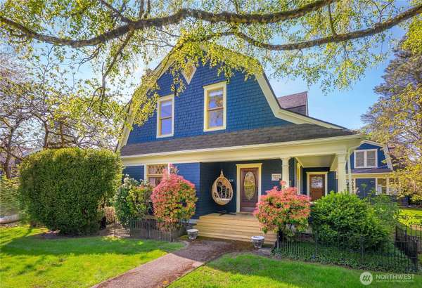 322 AVENUE D, Snohomish, WA 98290