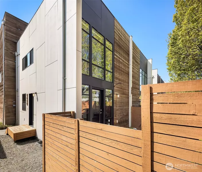 505 S Cloverdale #B, Seattle, WA 98108