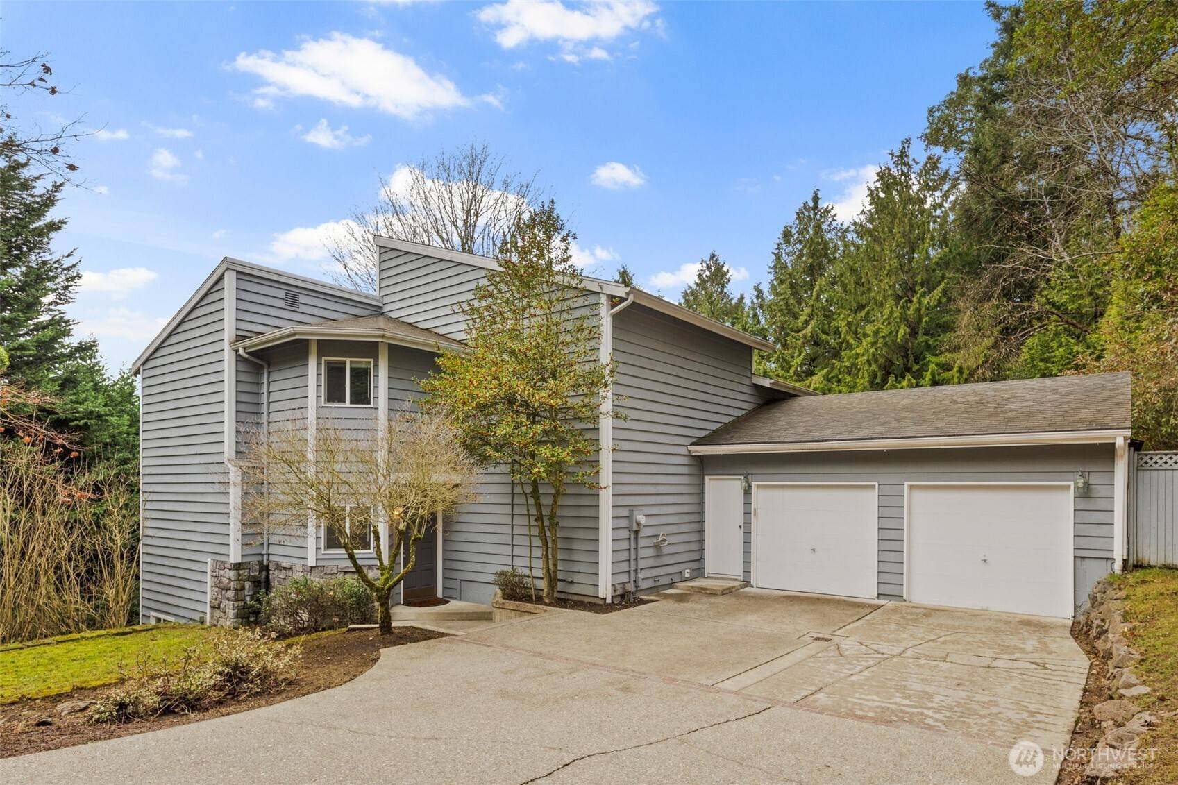 2613 PL NE 124th, Bellevue, WA 98005