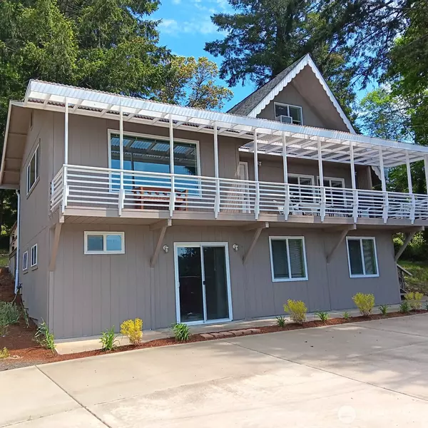 Shelton, WA 98584,310 E Orchard LN