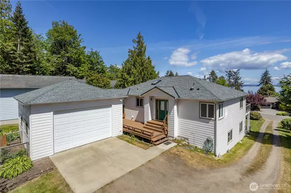 Port Ludlow, WA 98365,82 Montgomery LN