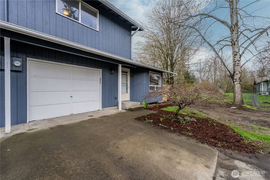 120 W Lewis AVE, Gold Bar, WA 98251