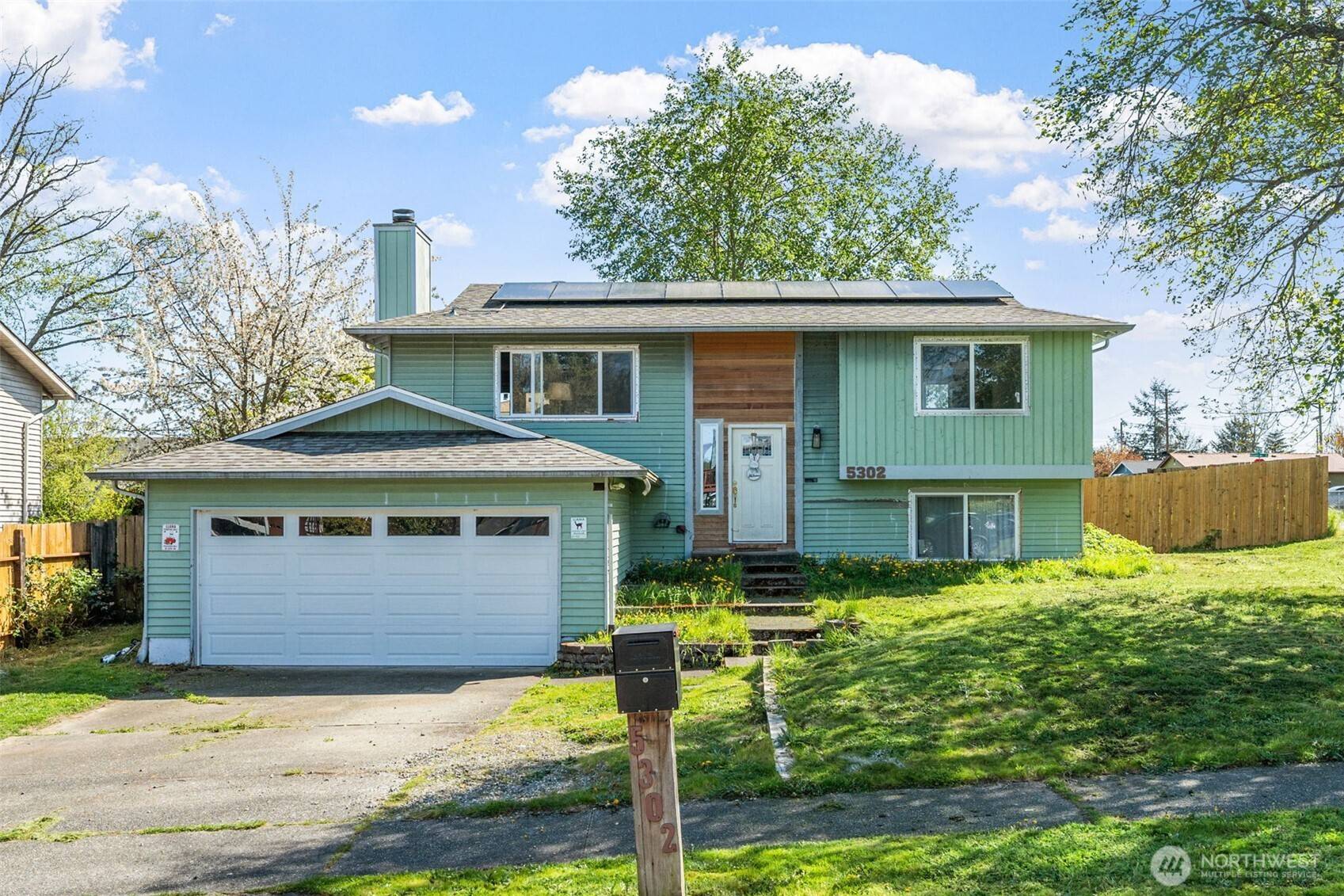 5302 34th Street LOOP NE, Tacoma, WA 98422