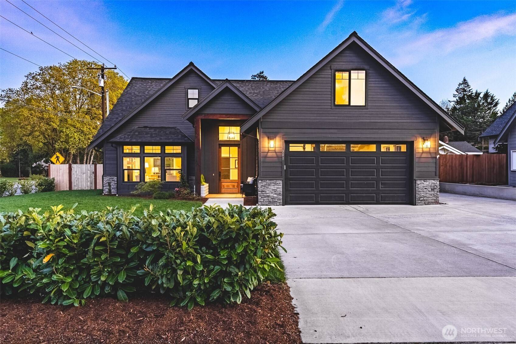 301 S Park ST, Lynden, WA 98264