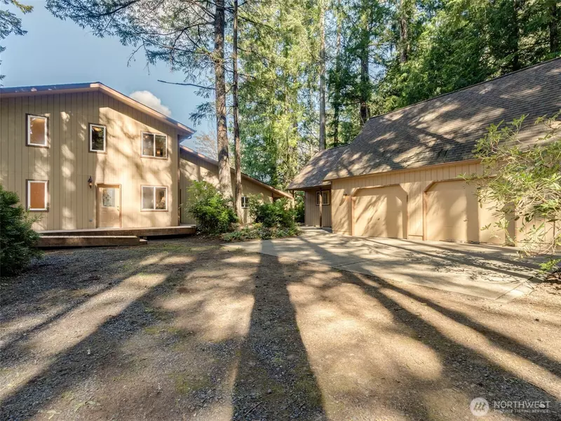 154 E Duck Cove RD, Shelton, WA 98584