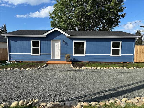 2371 E Pioneer RD, Port Angeles, WA 98362