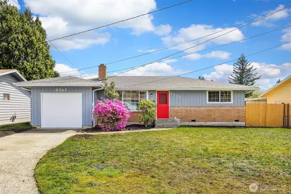 3727 NE 10th LN, Renton, WA 98056