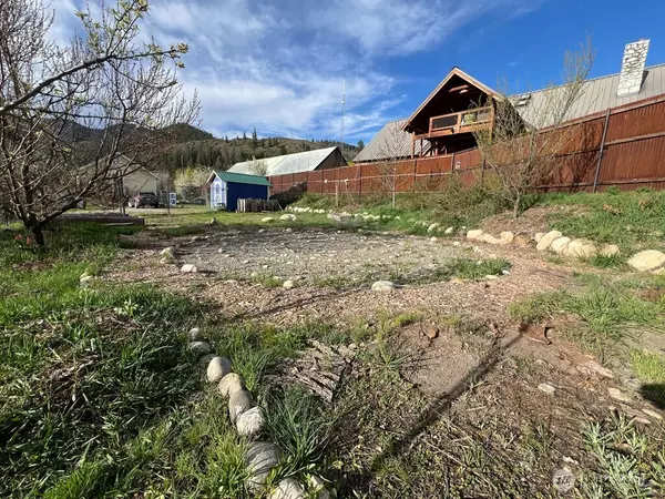0 Methow ST S, Twisp, WA 98856