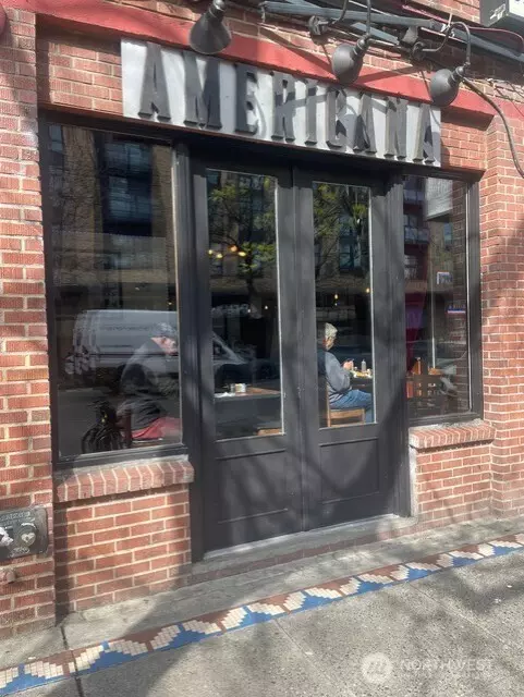 219 Broadway E, Seattle, WA 98102