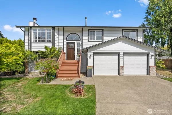 1818 Larkspur CT SE, Puyallup, WA 98374