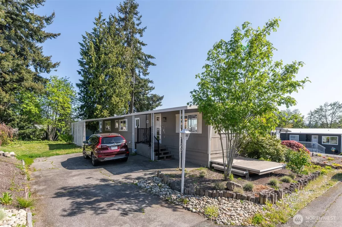 Everett, WA 98204,13320 Highway 99 #141