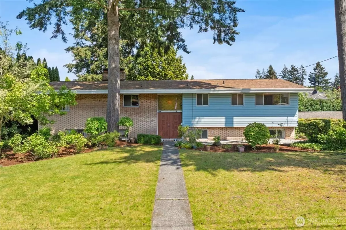 Fircrest, WA 98466,1033 Broadview DR