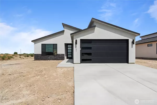 1124 E Mt Hood ST, Othello, WA 99344