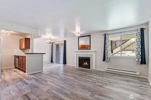 Lynnwood, WA 98087,15415 35th AVE W #F105