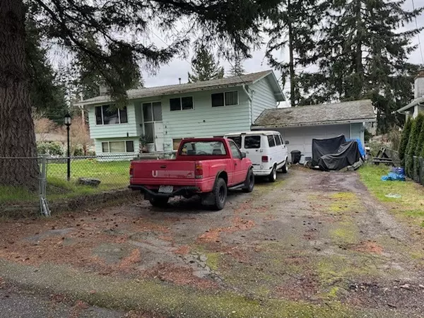 2410 206th PL SW, Lynnwood, WA 98036