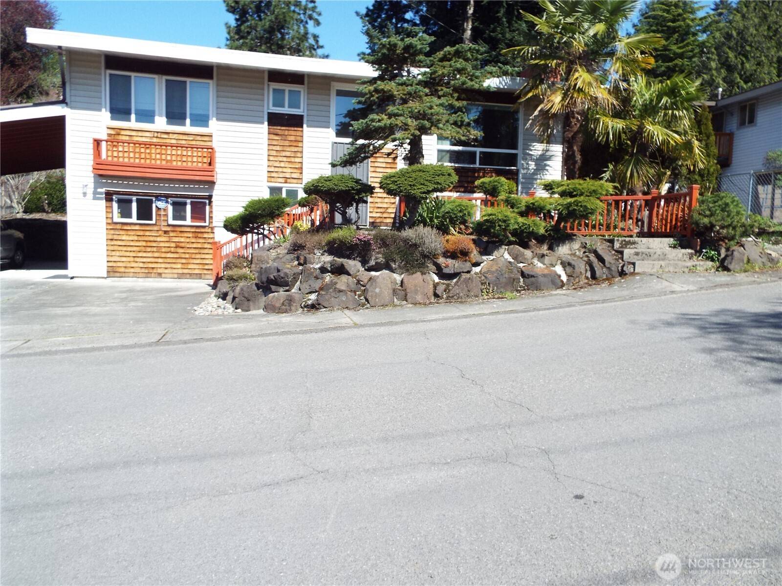 5936 S Fountain ST, Seattle, WA 98178