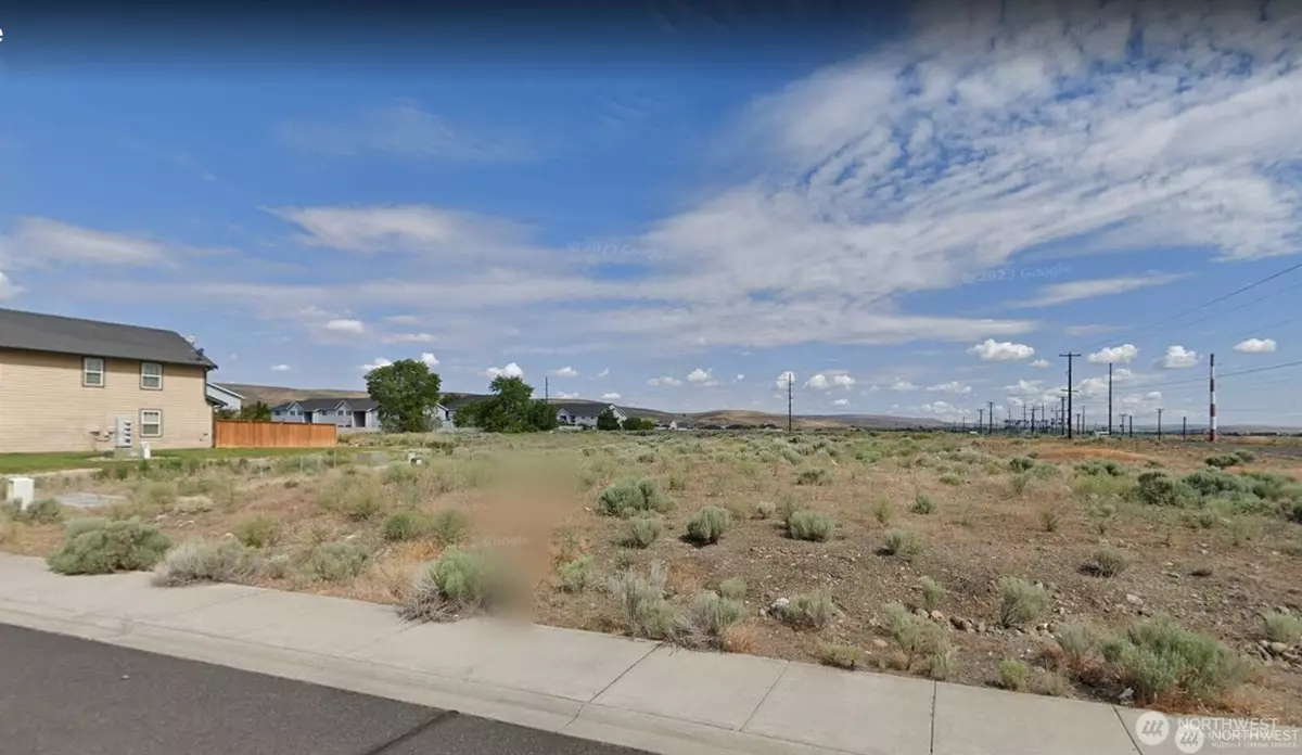 Ephrata, WA 98823,1311 NE 2nd AVE