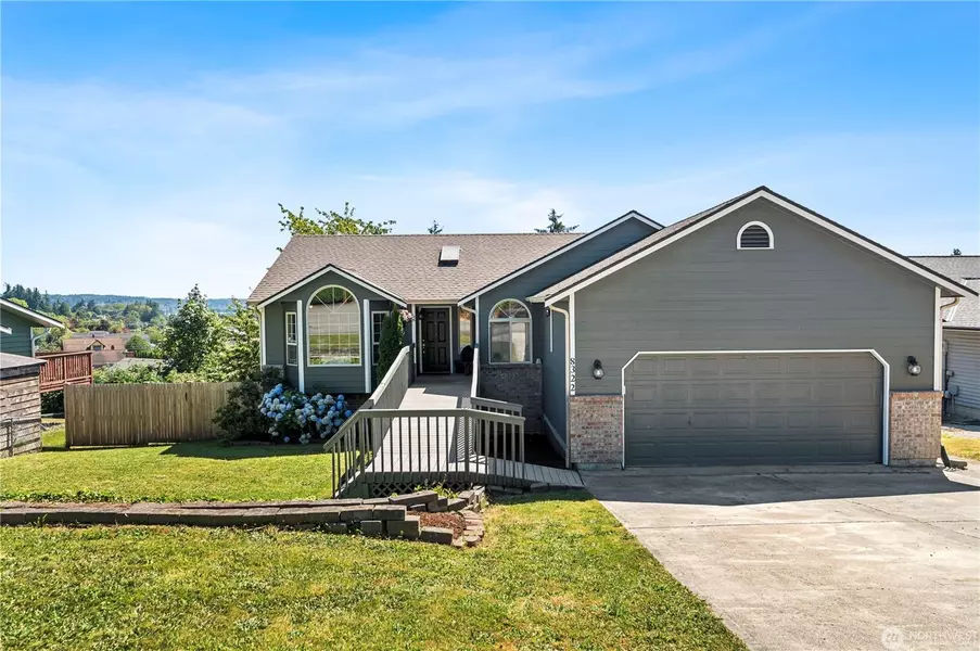 8322 Hennings DR, Stanwood, WA 98292