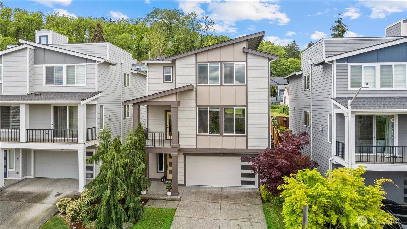 11815 82nd PL S, Seattle, WA 98178