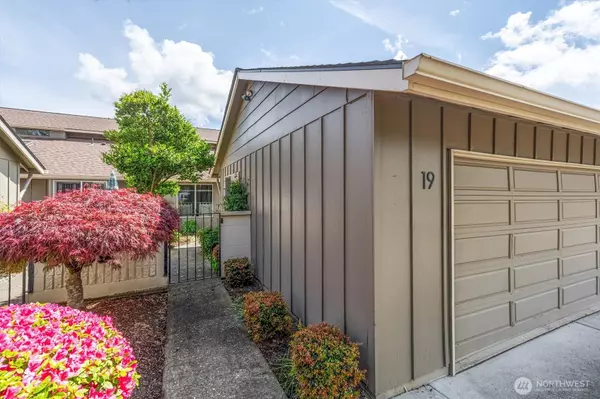 Longview, WA 98632,605 Peardale LN #19