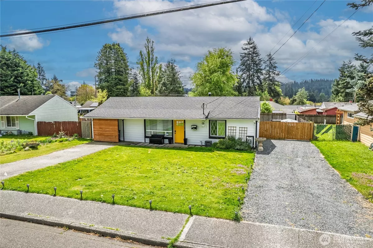 Mountlake Terrace, WA 98036,5808 241st ST SW