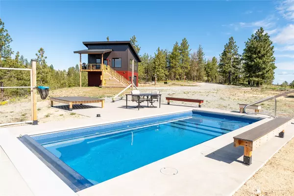 Chelan, WA 98816,317 Cottontail LN
