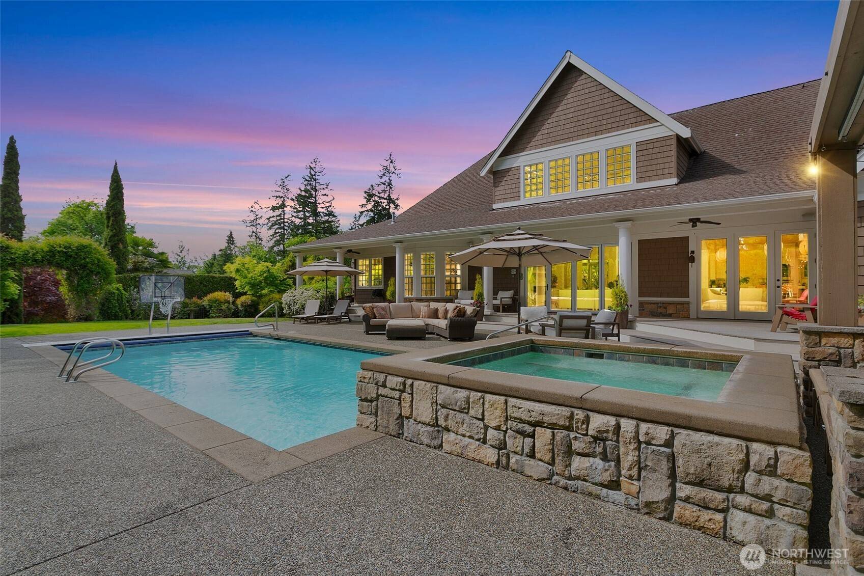 7704 81st AVE NW, Gig Harbor, WA 98335