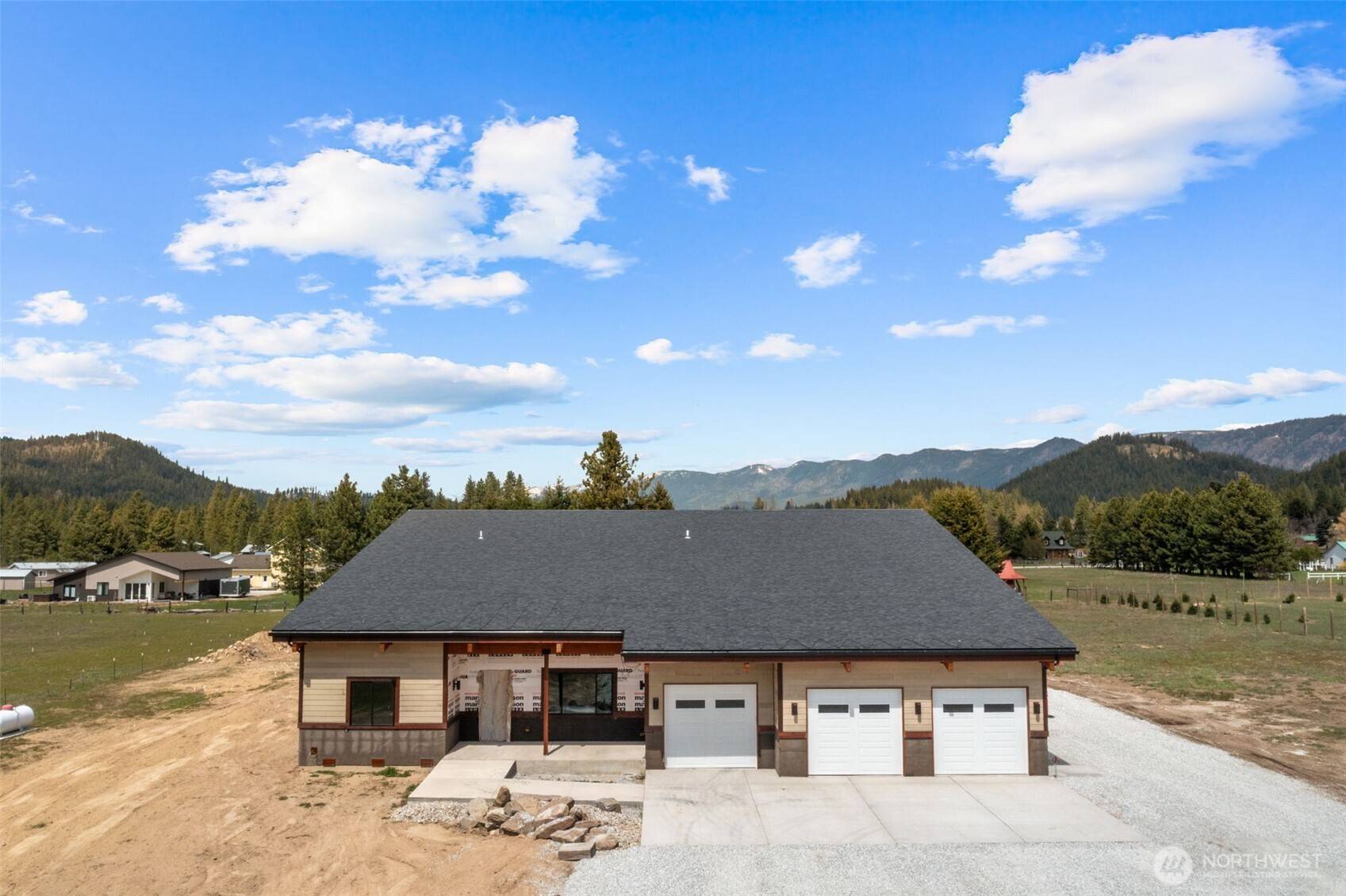 152 Wilcox LN, Leavenworth, WA 98826