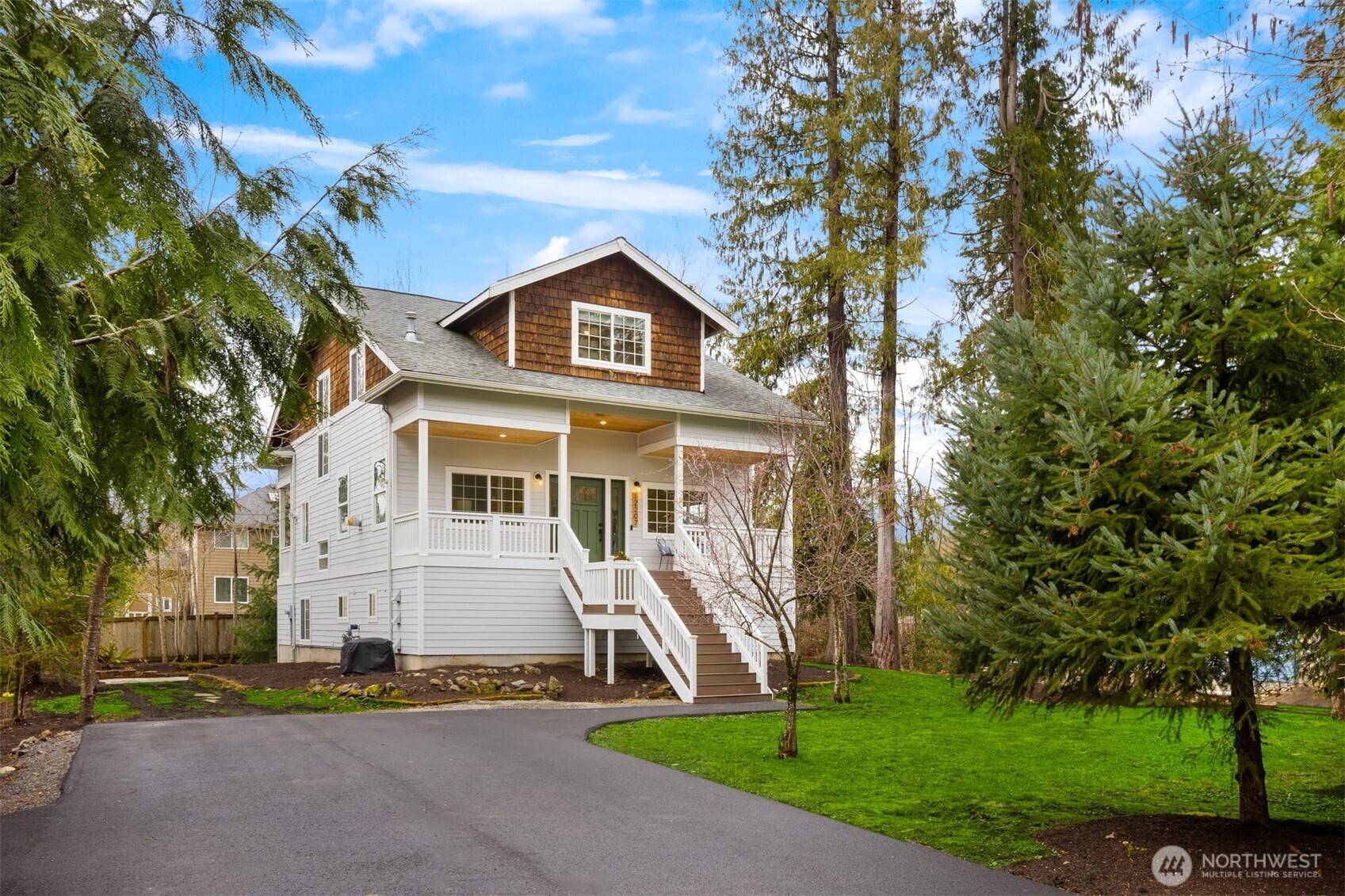 12207 156th AVE SE, Renton, WA 98059
